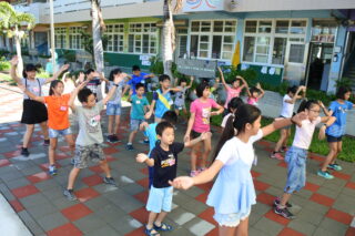 遠離癌症齊步走夏令營
